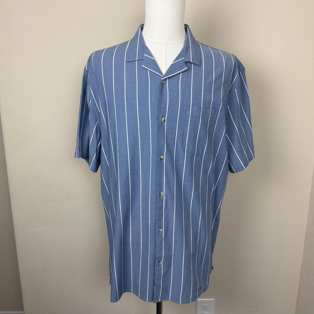 Fair Harbor Men’s Short Sleeve Button Down | blue and white striped | 2XL